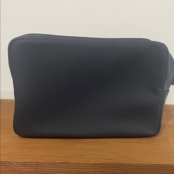 💓Prada Men's Black Toiletry Bag with Red Stripe - Picture 4 of 11